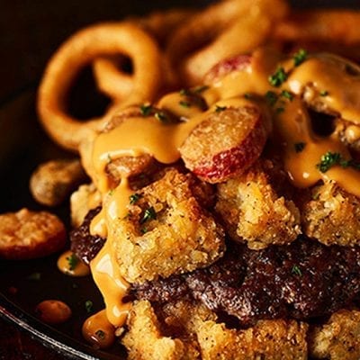 burger with onion rings