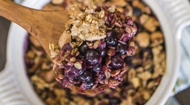 blueberry crisp with granola