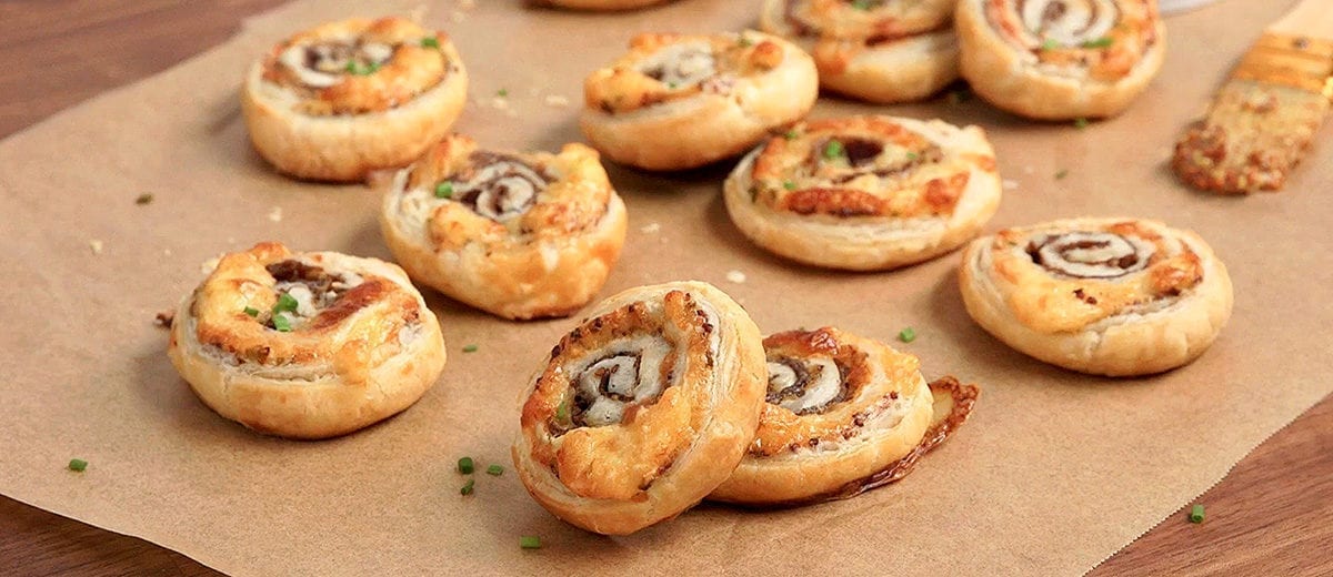 steak puff pastry roll