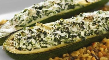 zucchini stuffed with stouffers spinach and artichoke dip